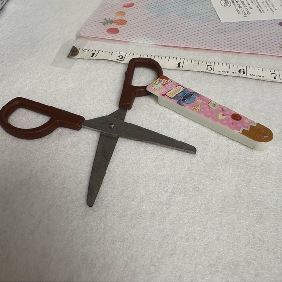 Set of 3 STITCH Scissors File Folders Green Pink Foil Roll Disney Japan - Picture 6 of 11